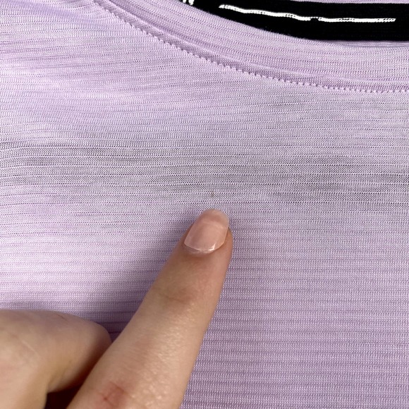 Under Armour Sz S Women's Heatgear Fitted Run Short Sleeve Top Cutout Back‎ - Picture 6 of 8